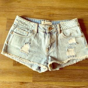 Bullhead Jean shorts